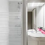 Lagrange Le Scarlett Aparthotel