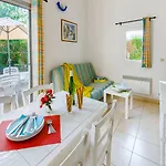 Aparthotel Lagrange Le Scarlett