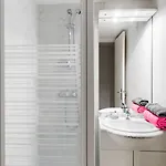 Aparthotel Lagrange Le Scarlett 3*