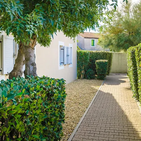 Apart Otel Lagrange Le Scarlett Et Les Soleillades